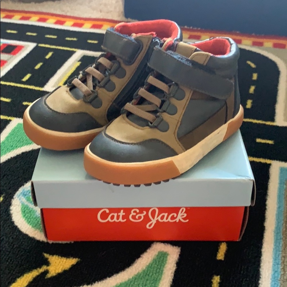 Cat & Jack Toddler Shoes Boots Size 7